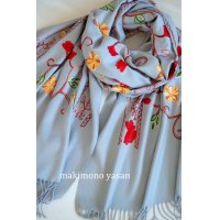 カシミア混花刺繍ウールストール